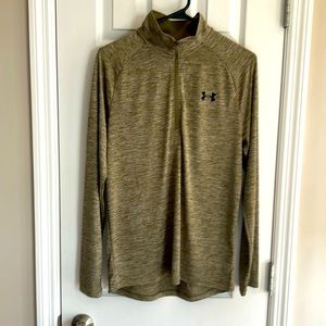 Under Armour 3/4 Zip Light Weight Pullover